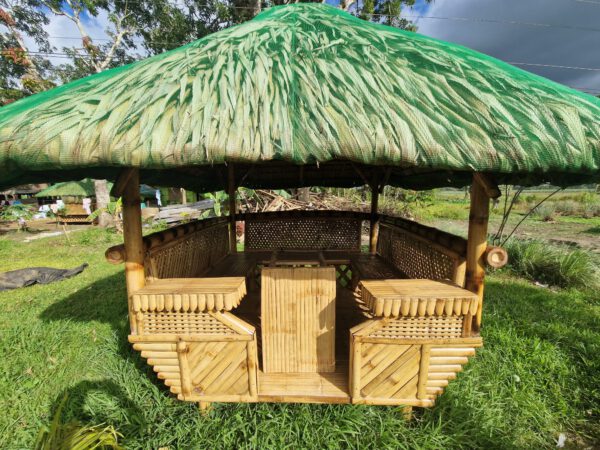 Tuinpaviljoen "Bahay kubo"